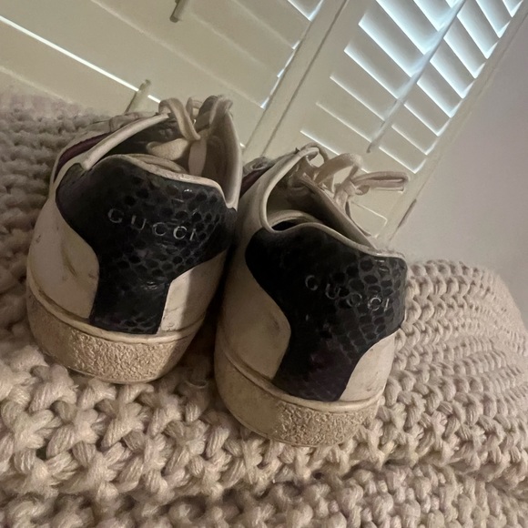 Authentic Gucci sneakers - Picture 4 of 6
